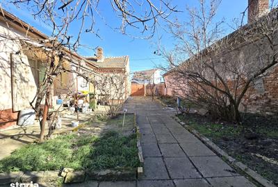 Casă cu 3 camere cu Teren 1095 Mp în Pârneava - 2