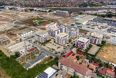 Apartament cu 2 camere nedecomandat în UTA - 2