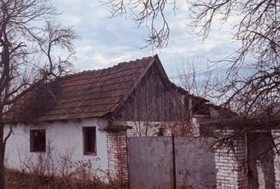 Casă cu 4 camere cu Teren 1400 Mp în Răpsig