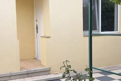 Casă individuală cu 6 camere cu Canalizare în Giulești - 8