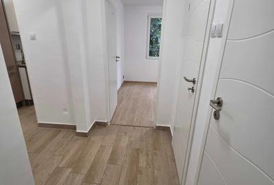Apartament cu 3 camere în Mihai Bravu
