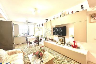 Apartament cu 3 camere semidecomandat, mobilat în Mioriței