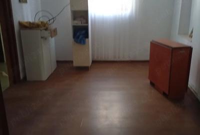 Casă cu 2 camere cu Teren 350 Mp în Piața Centrală - 12