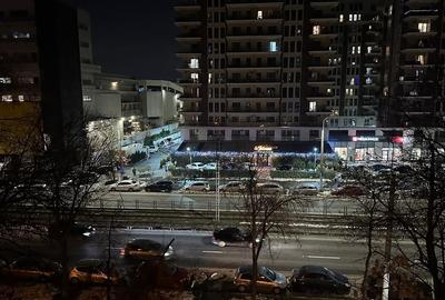 Apartament cu 4 camere decomandat în Drumul Taberei - 2