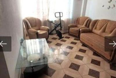Apartament cu 3 camere semidecomandat, mobilat în Hipodrom