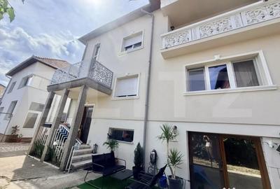 Casă cu 7 camere cu Teren 100 Mp în Cetate