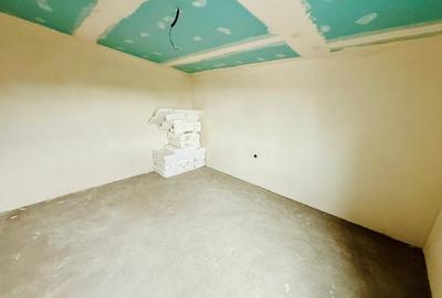 Duplex cu 5 camere cu Canalizare în Florești - 19