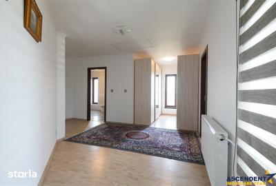 Casă cu 8 camere cu Teren 251 Mp în Bartolomeu - 11