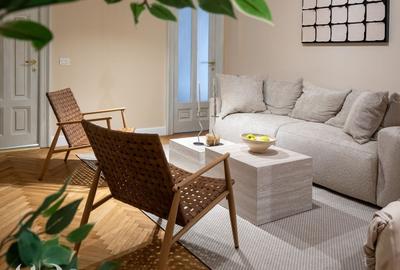 Apartament cu 4 camere, mobilat în Cișmigiu