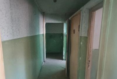 Apartament cu 2 camere nedecomandat în Central