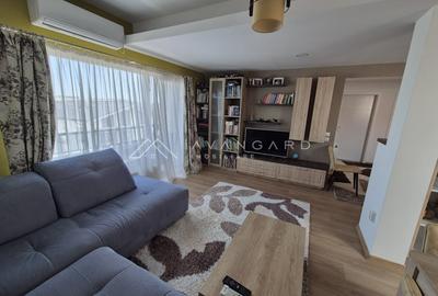 Apartament cu 4 camere semidecomandat, mobilat în Bună Ziua