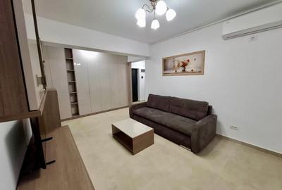 Apartament cu 2 camere decomandat în Apărătorii Patriei