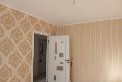 Apartament cu 3 camere decomandat în Păcii - 2