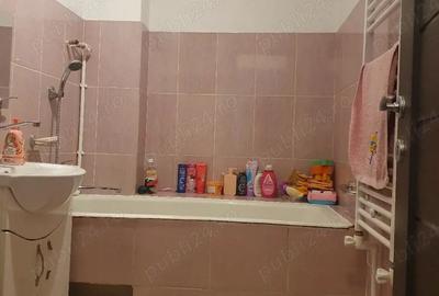 Apartament cu 3 camere semidecomandat în Gară - 2