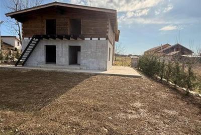 Casă cu 4 camere cu Teren 500 Mp în Haieu - 1