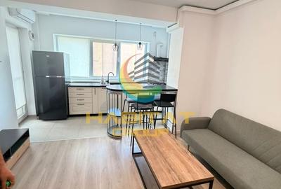 Apartament cu 2 camere semidecomandat, mobilat în 13 Septembrie