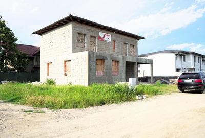 Casă cu 4 camere în Central - 3