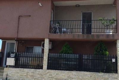 Casă cu 5 camere cu Teren 180 Mp în Central