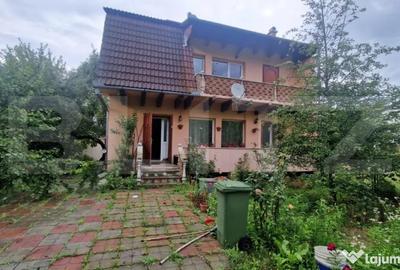 Casă cu 4 camere cu Teren 510 Mp în Bartolomeu