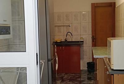 Apartament cu 3 camere decomandat în Faleza Nord - 3