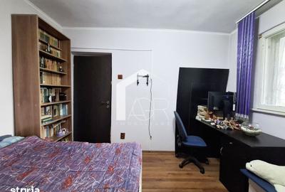 Apartament cu 3 camere decomandat în 9 Mai - 7