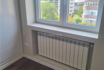 Apartament cu 5 camere decomandat în Central