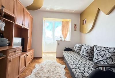Apartament cu 3 camere decomandat în Dacia - 17
