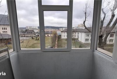 Apartament cu 3 camere semidecomandat în Albești - 3