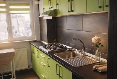 Apartament cu 2 camere decomandat în Ultracentral