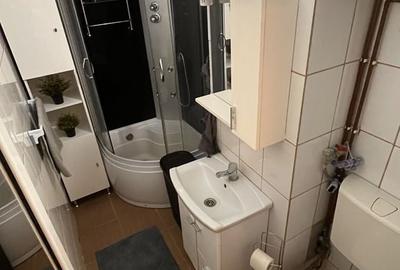 Apartament cu 2 camere în Tudor Vladimirescu