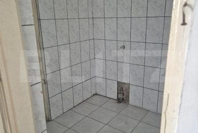 Spațiu comercial, de 74 mp, în Libertății - 4