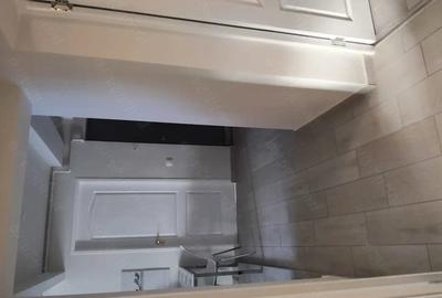 Apartament cu 3 camere decomandat în Hunedoara - 10