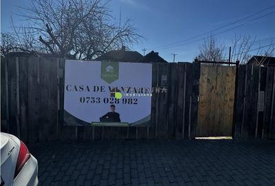 Casă cu 3 camere cu Teren 1000 Mp în Central