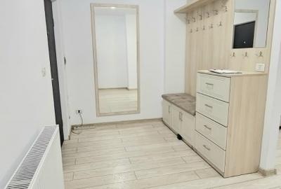 Apartament cu 3 camere semidecomandat în Cug - 5