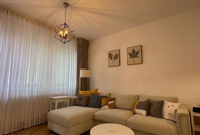 Apartament cu 2 camere semidecomandat, mobilat în Pipera