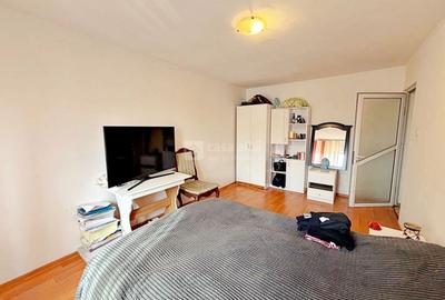 Apartament cu 3 camere decomandat în Păcurari - 1