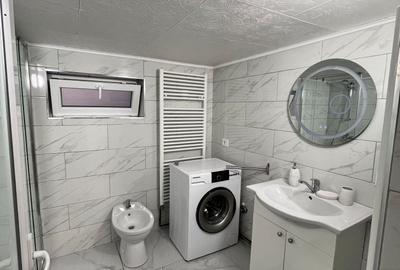 Casă cu 4 camere cu Teren 800 Mp în Central - 1