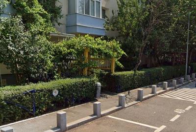 Garsonieră decomandată în Apărătorii Patriei