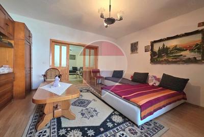 Casă cu 3 camere cu Teren 378 Mp în Central