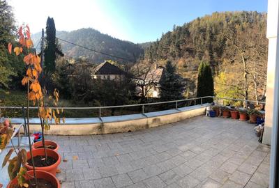 Apartament cu 3 camere circular în Centrul Istoric - 3
