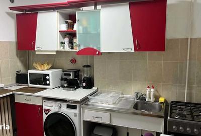 Apartament cu 3 camere în Spitalul Județean