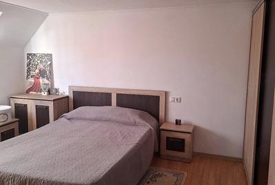 Casă cu Teren 2300 Mp în Central - 4