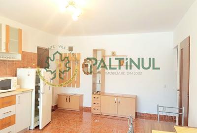 Apartament cu 3 camere decomandat, mobilat în Broscărie - 2