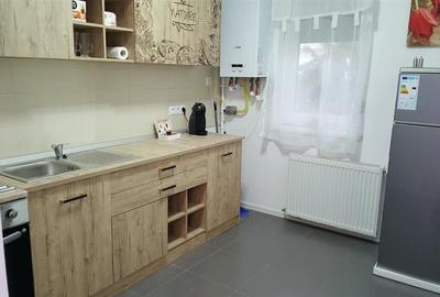 Apartament cu 2 camere semidecomandat în Central - 3