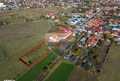 Casă cu 4 camere în Sânpetru