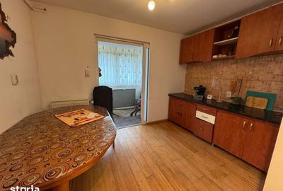 Apartament cu 4 camere în Central - 11