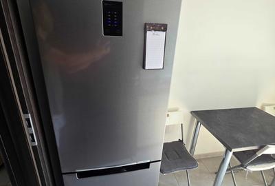 Apartament cu 2 camere decomandat în Militari