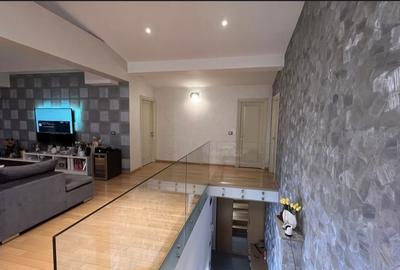 Apartament cu 4 camere decomandat în Ostroveni - 3