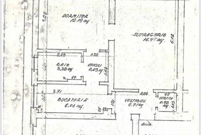 Apartament cu 3 camere semidecomandat în Central