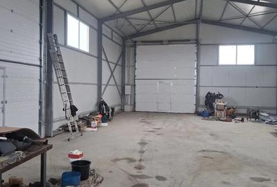Spațiu comercial, de 200 mp, în Central - 1
